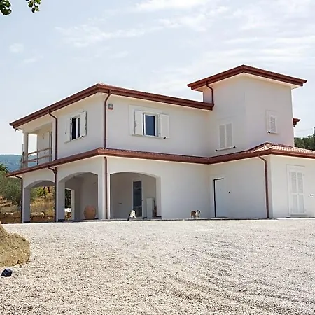Melissa Bed & Breakfast 4*